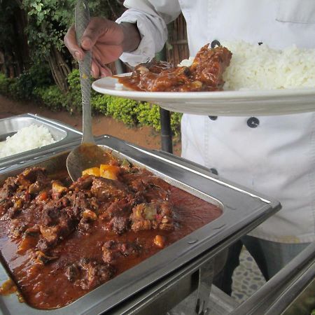 Bluegum Avenue Lodge Zomba Bagian luar foto