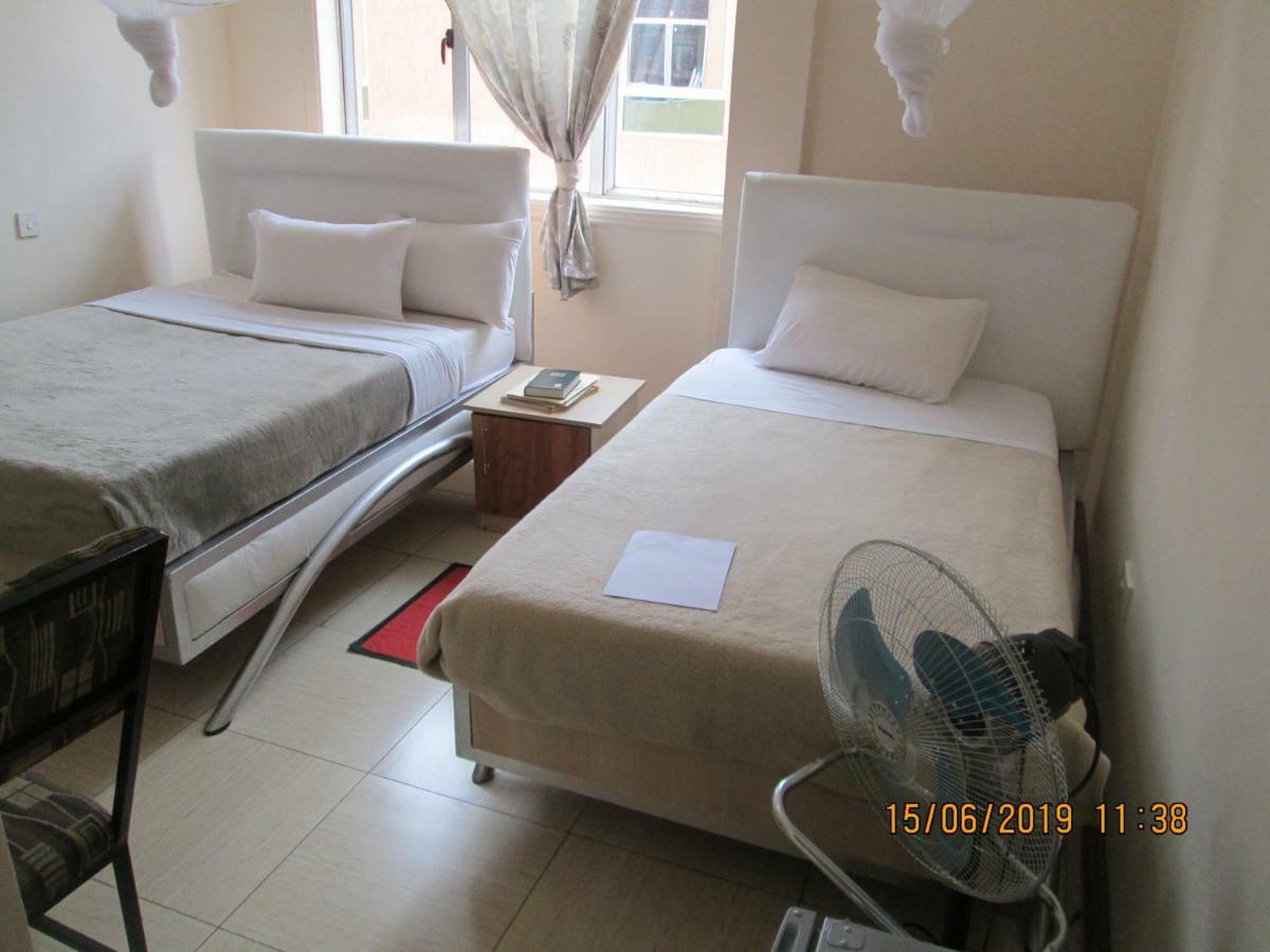 Bluegum Avenue Lodge Zomba Bagian luar foto